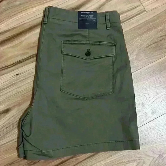 Banana Republic AUTHENTIC CHINO SHORT - Picture 2 of 8